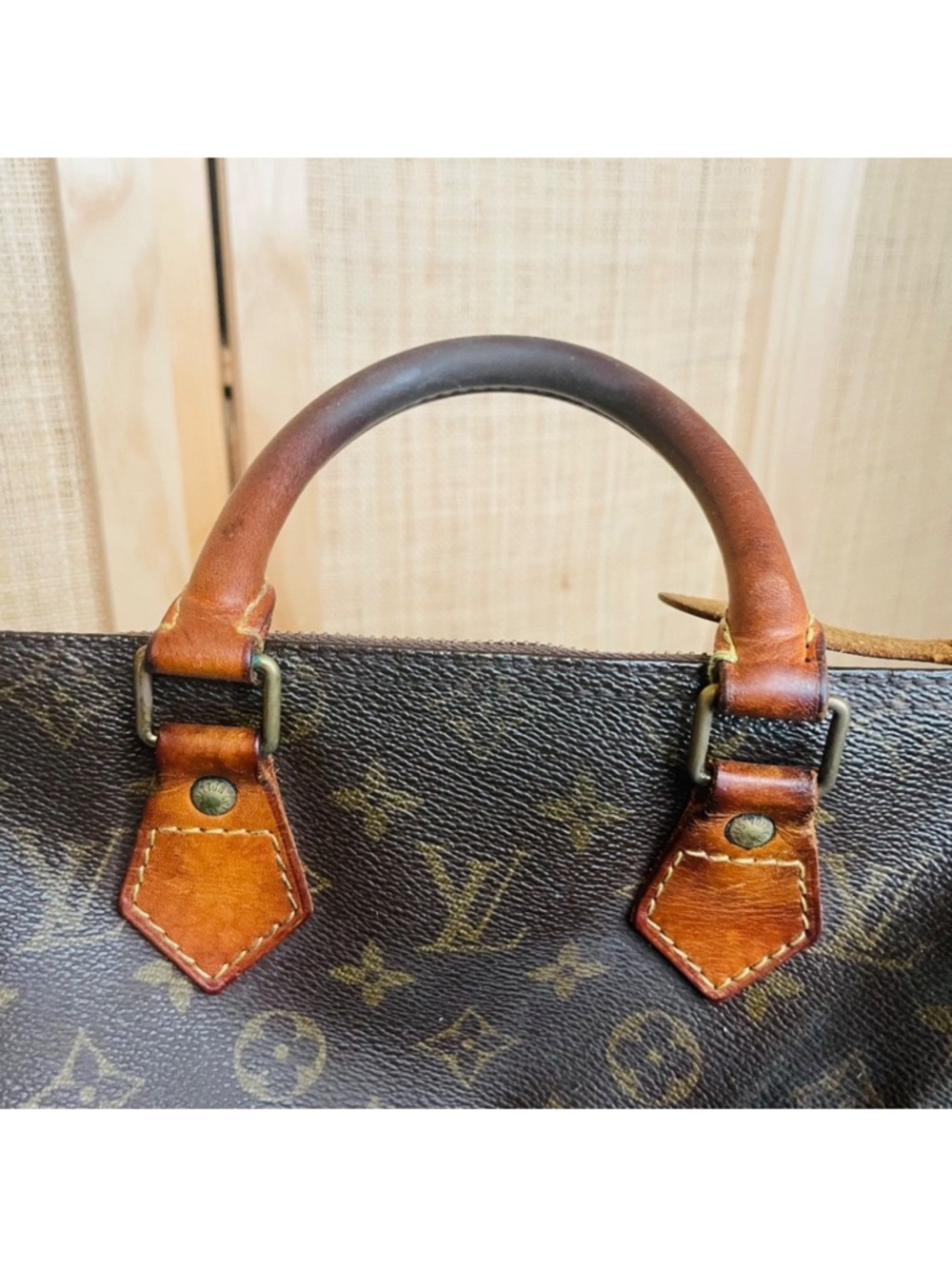 Louis Vuitton Brown Monogram Canvas Speedy  25 Bag with Tan Leather Trim - Picture 9 of 16